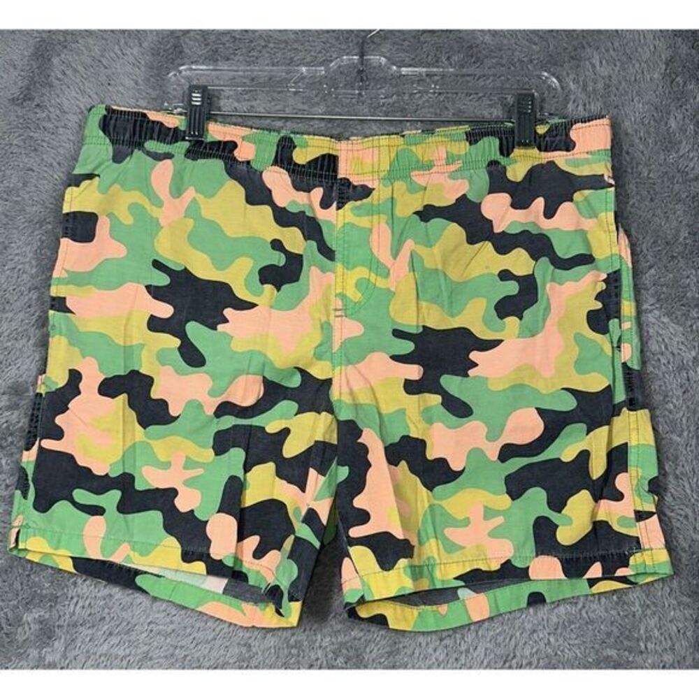 Pull&Bear‎ Stud Swim Trunk  Shorts Mens Camo Print Size 32 Medium